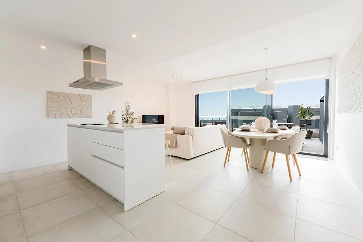Oasis 325 - 2 Bedroom With Frontal Sea And Mountain View Estepona 0*,  Spanien